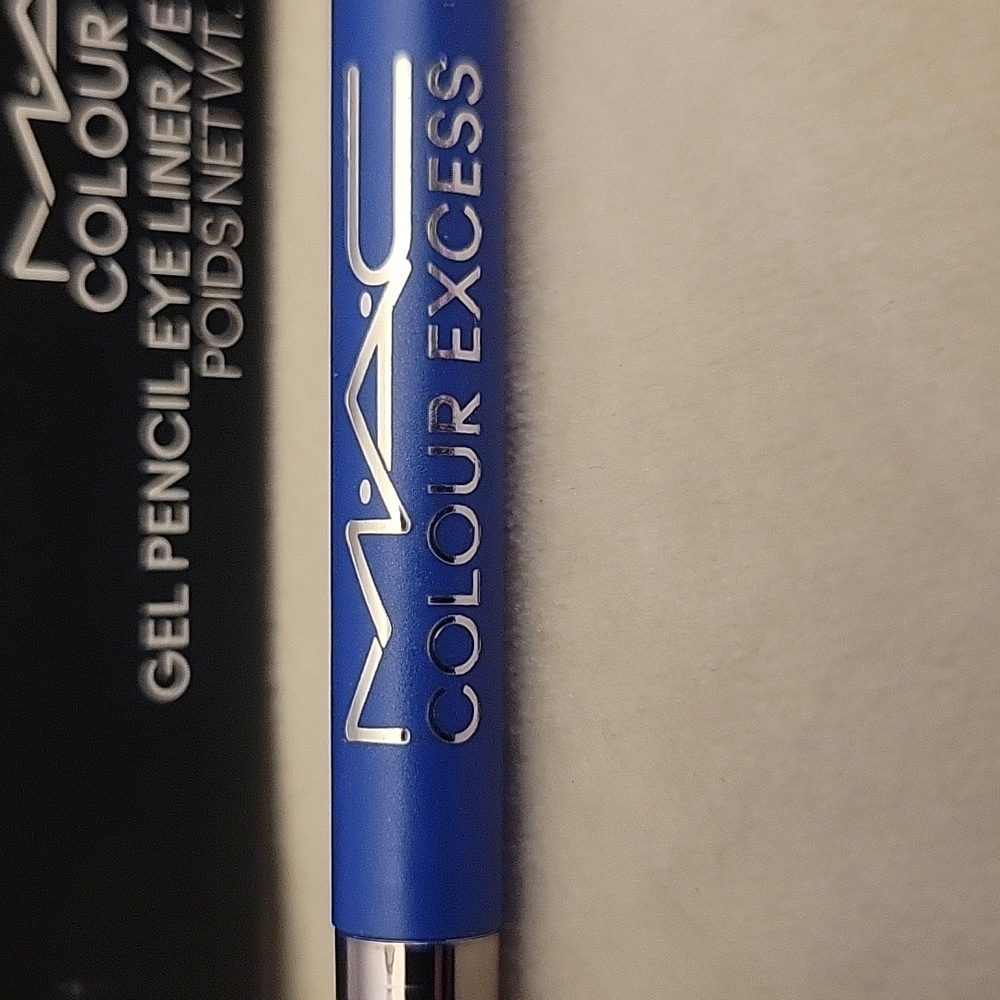 Limited Edition MAC Cosmetics Colour Excess Eyeliner - Vibrant Blue - Picture 3 of 10